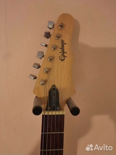 Epiphone s310 strat