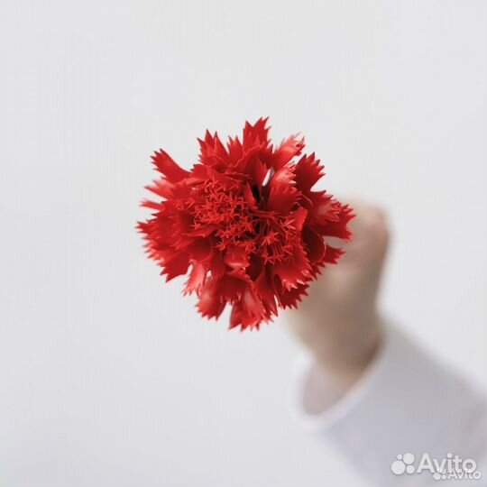 Искусственные гвоздики. Букет из 20 цветов