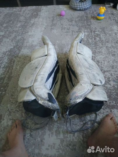 Вратарские щитки