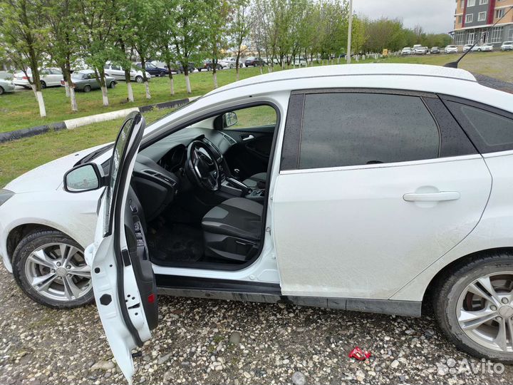 Ford Focus 1.6 МТ, 2012, 197 000 км