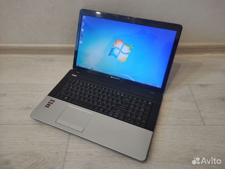 Packard Bell 17