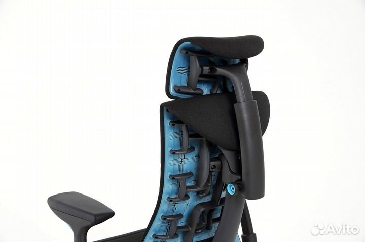 Компьютерное кресло Herman Miller Embody