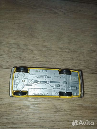 Машина ваз гаи 1:43