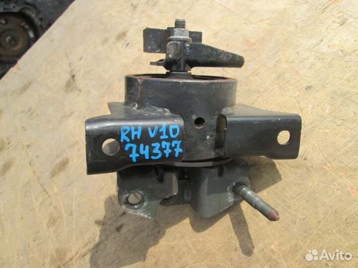 Подушка двигателя правая Nissan Tino V10 QG18DE