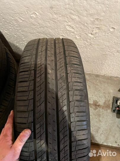 Hankook Dynapro HP2 RA33 235/55 R19 101V