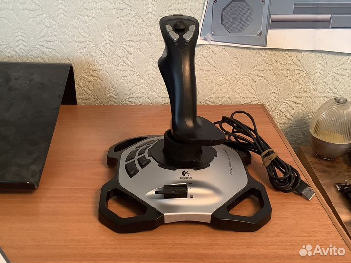 Джойстик logitech extreme 3d pro