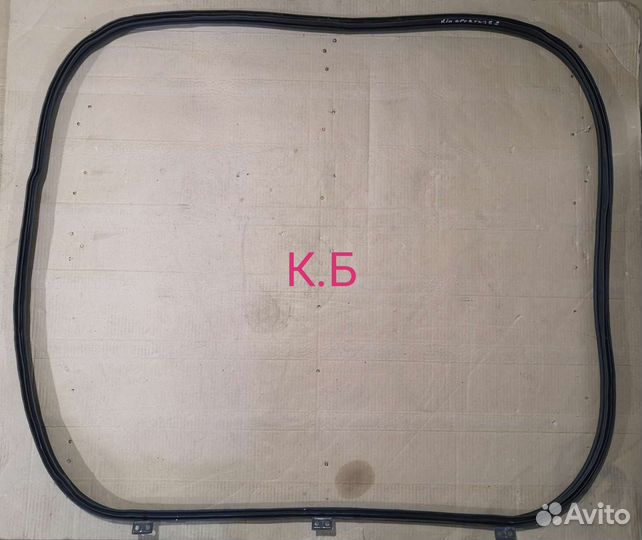 Уплотнитель KIA Sportage (2004-2010) проема