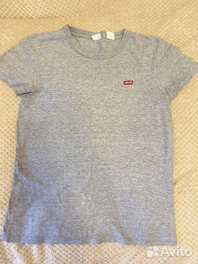 Футболка levis xs