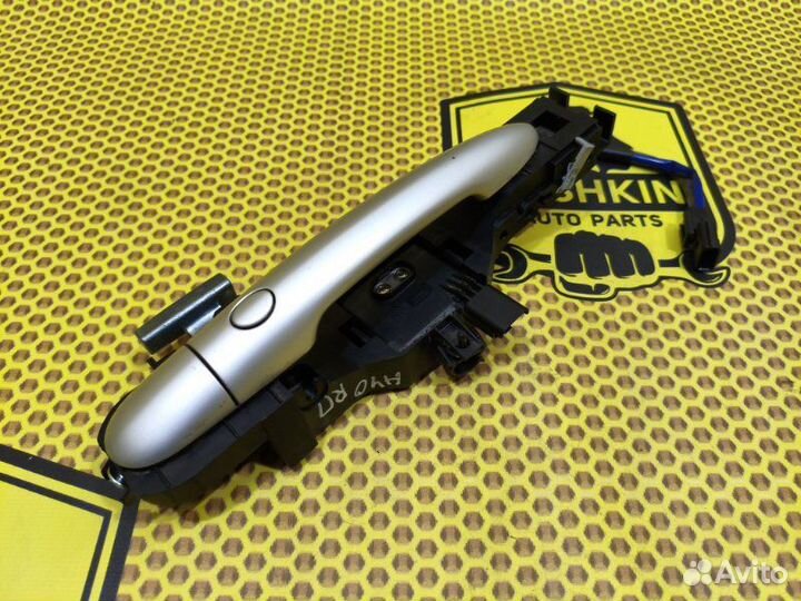 Ручка двери внешняя передняя правая Renault Koleos