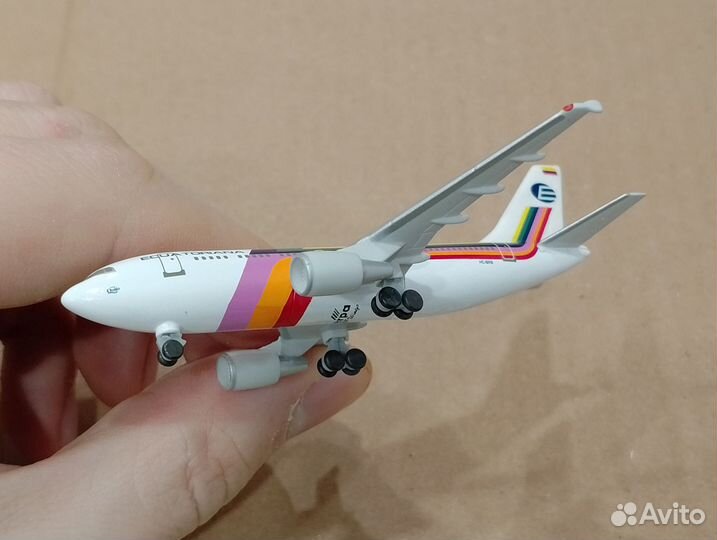 Airbus A310-300. Ecuatoriana