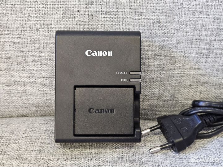 Акб+З/У Canon E10