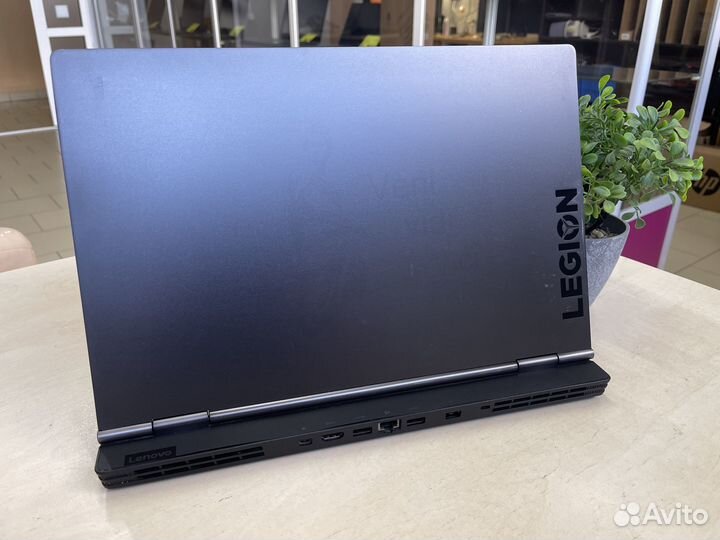 Игровой ноутбук Lenovo Legion/Core i5/IPS/144Ghz