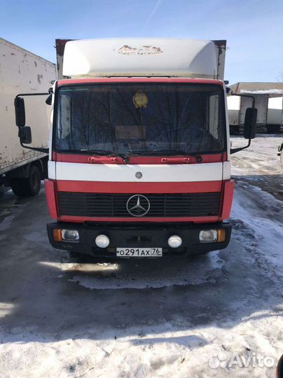 Mercedes-Benz 814, 1990