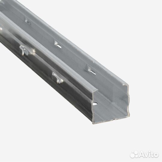 Шпалерные столбы для виноградников и интенсивного