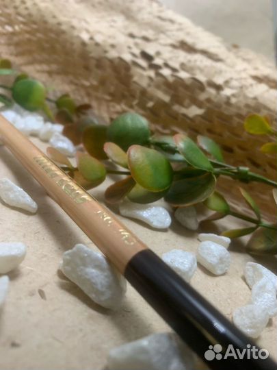 Карандаш для бровей матовый стойкий № 745