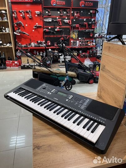 Синтезатор Yamaha PSR-E373