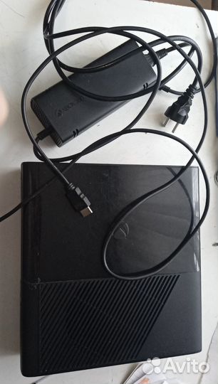 Продам Xbox 360 Slim E 160GB