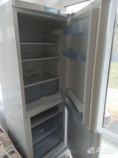 Холодильник бу indesit двухкамерный