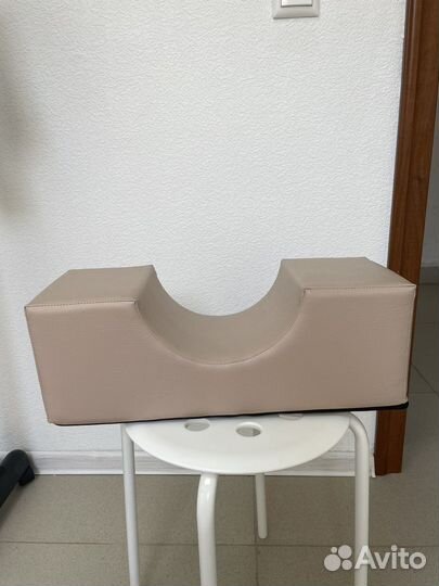 Подушка подголовник