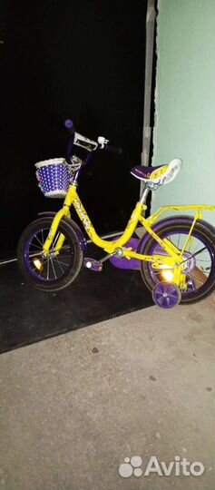 Велосипед для девочки 3-6 лет