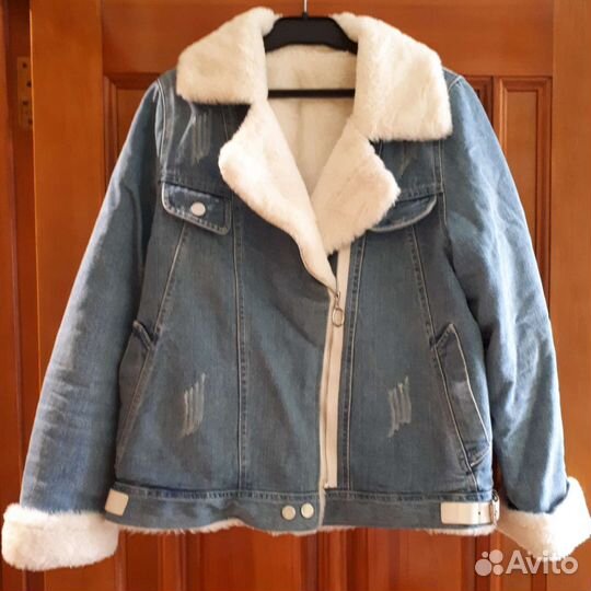 Джинсовая куртка с мехом женская 46-48