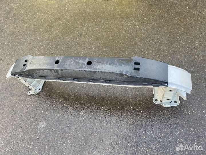 Усилитель бампера передний Volvo V50 MV43 MW