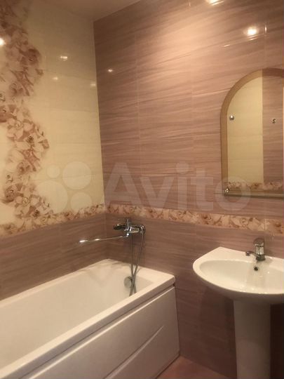 2-к. квартира, 60 м², 5/9 эт.