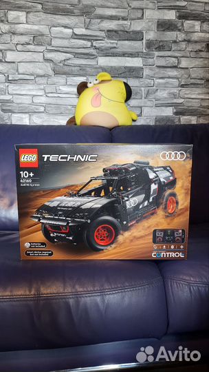 Lego 42160 Audi RS Q e-tron (новый, оригинал)