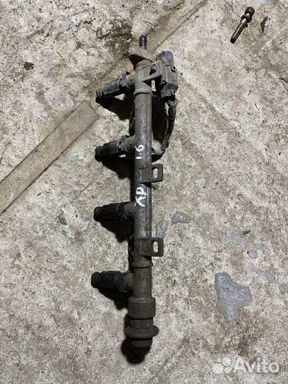 Форсунки топливные с рампой Хендай Элантра XD 1.6