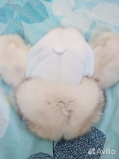 Шапка (белая кожа + песец)