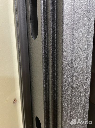 Дверь металлическая