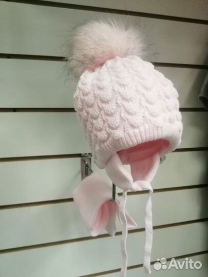 Шапка на девочку зимняя