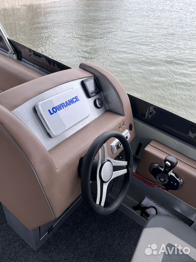 Понтонный катамаран моторный BRO