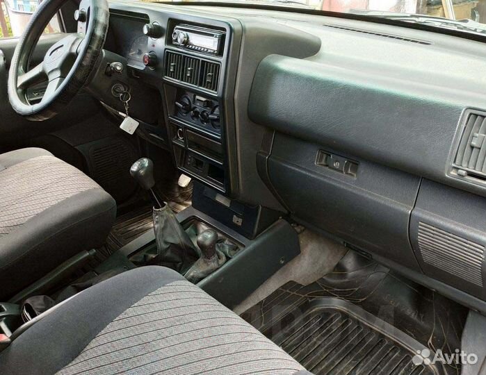 Opel monterey, UBS25, 1993 Г.В., 6VD1, 3,2 Л, МКПП