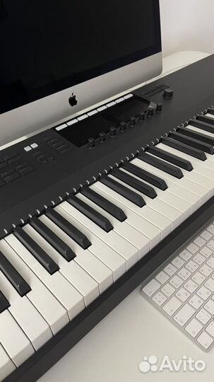 Native instruments komplete kontrol s88 mk2