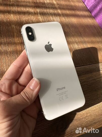 iPhone X, 64 ГБ