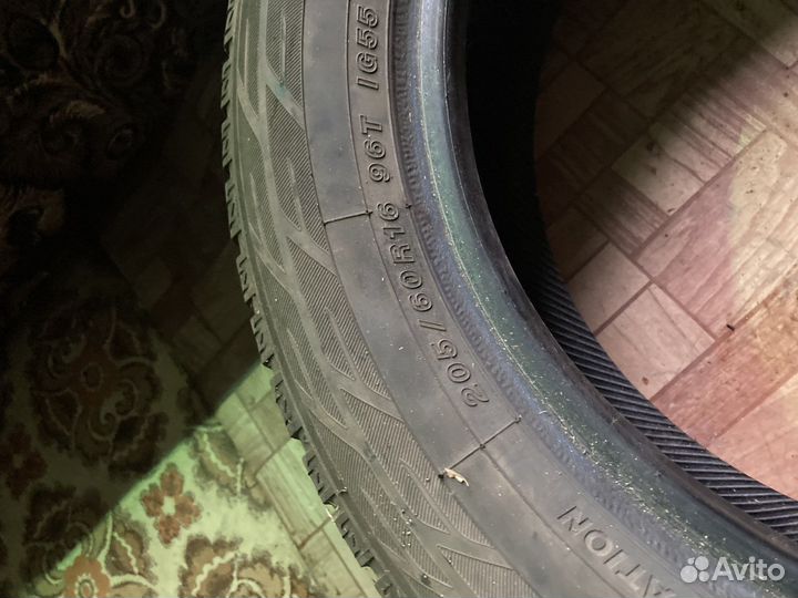 Yokohama 104ZR 205/60 R16