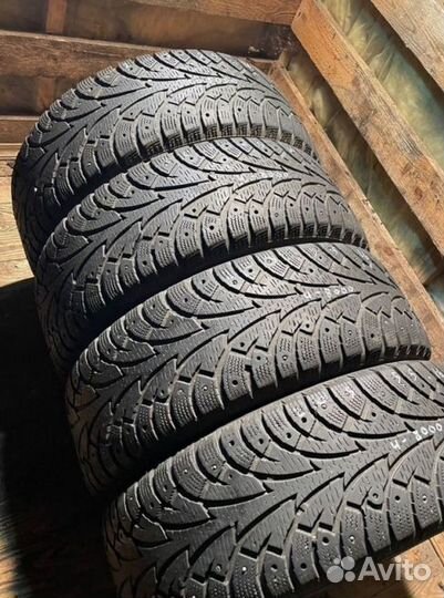 Hankook Winter I'Pike 205/55 R16
