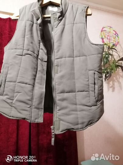 Безрукавка женская