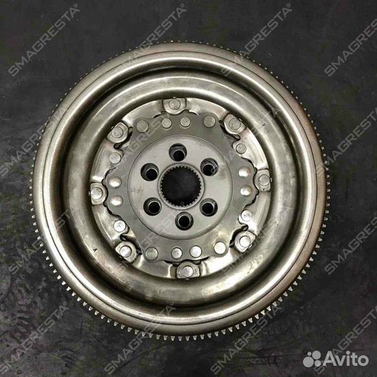 Двухмассовый маховик 415 0744 09