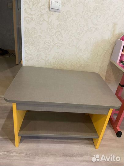 Детский стол