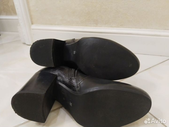 Демисезонные женские ботильоны из натуральной кожи