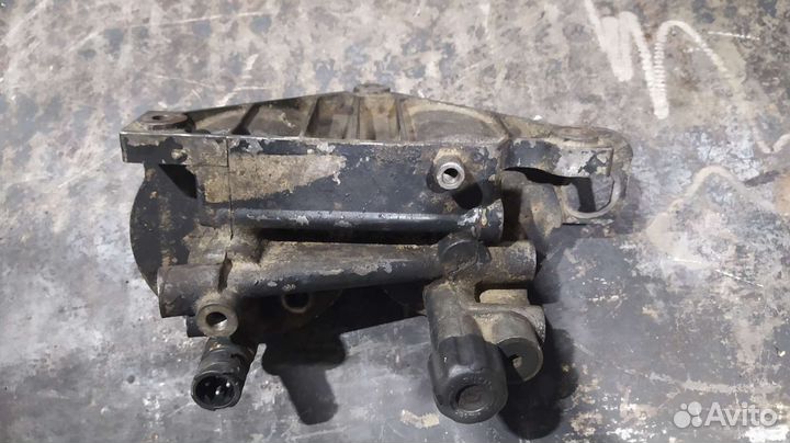 Корпус топливных фильтров Вольво, Рено