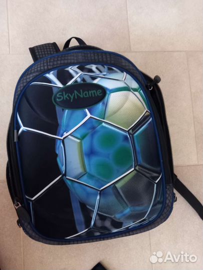 Рюкзак школьный