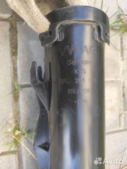 Абсорбер Volkswagen Polo лифтбек 1.6 2022