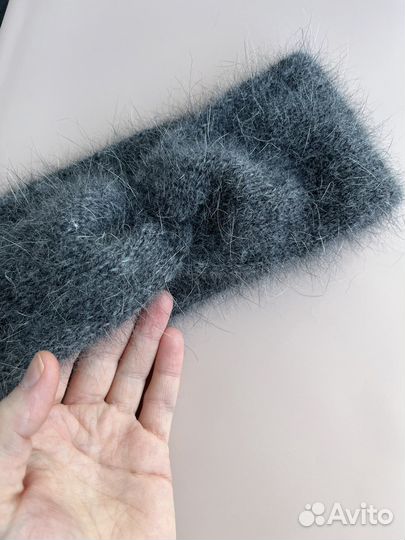 Повязка на голову вязаная