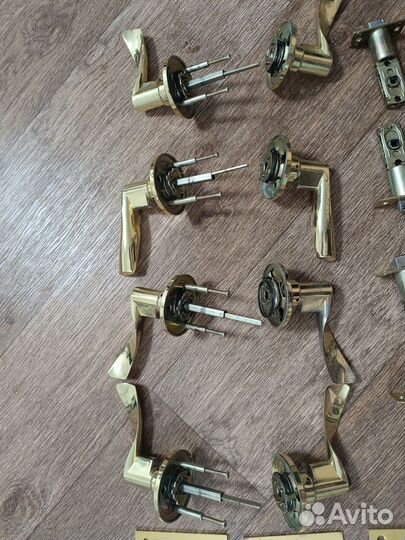 Дверные ручки межкомнатные