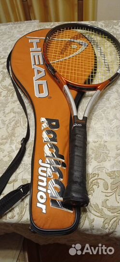 Теннисная ракетка для большого тенниса