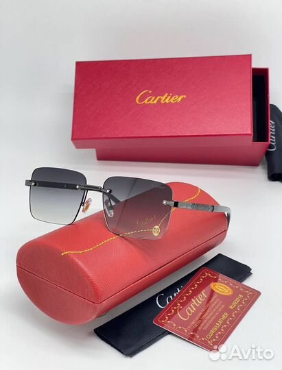 Солнцезащитные очки Cartier