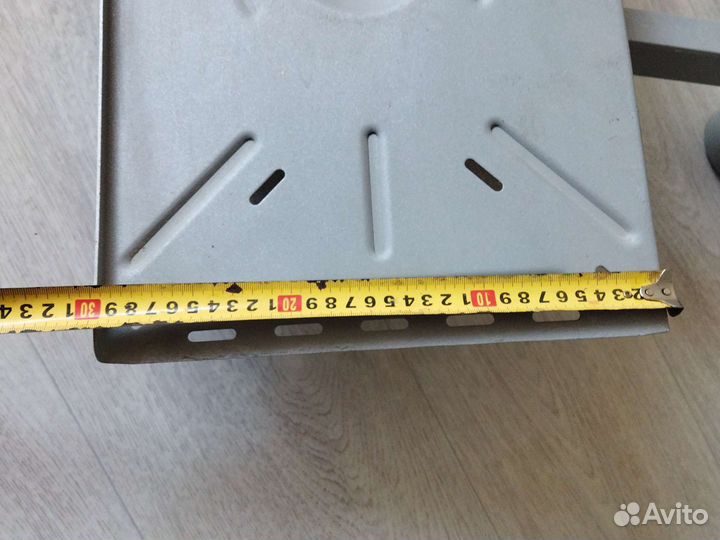 Кронштейн для телевизора на стену